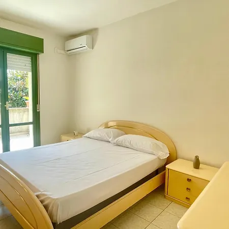 Residence Leonardo Sul Mare-3